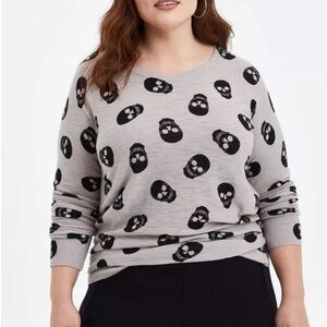 Raglan sweater - skull grey - never worn